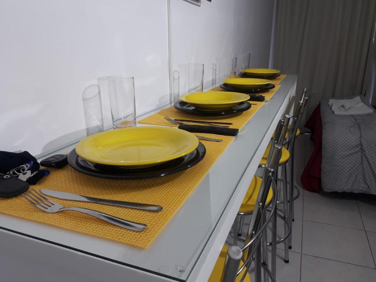 Proximo A Faculdade E Rodoviaria Apartment